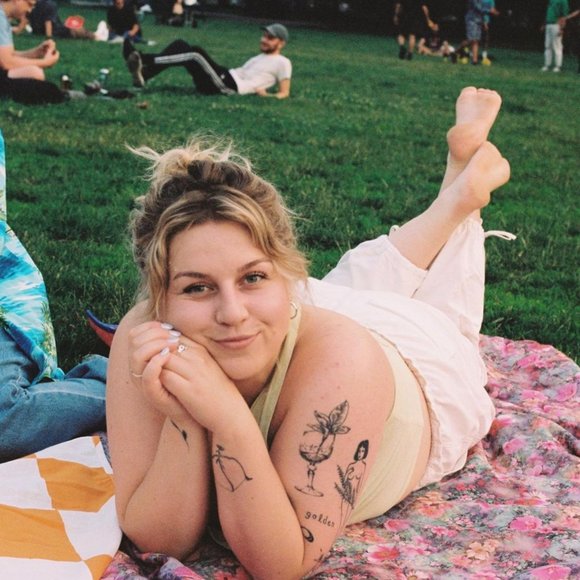 Hi, I'm Cass! - Picture 1 of 1